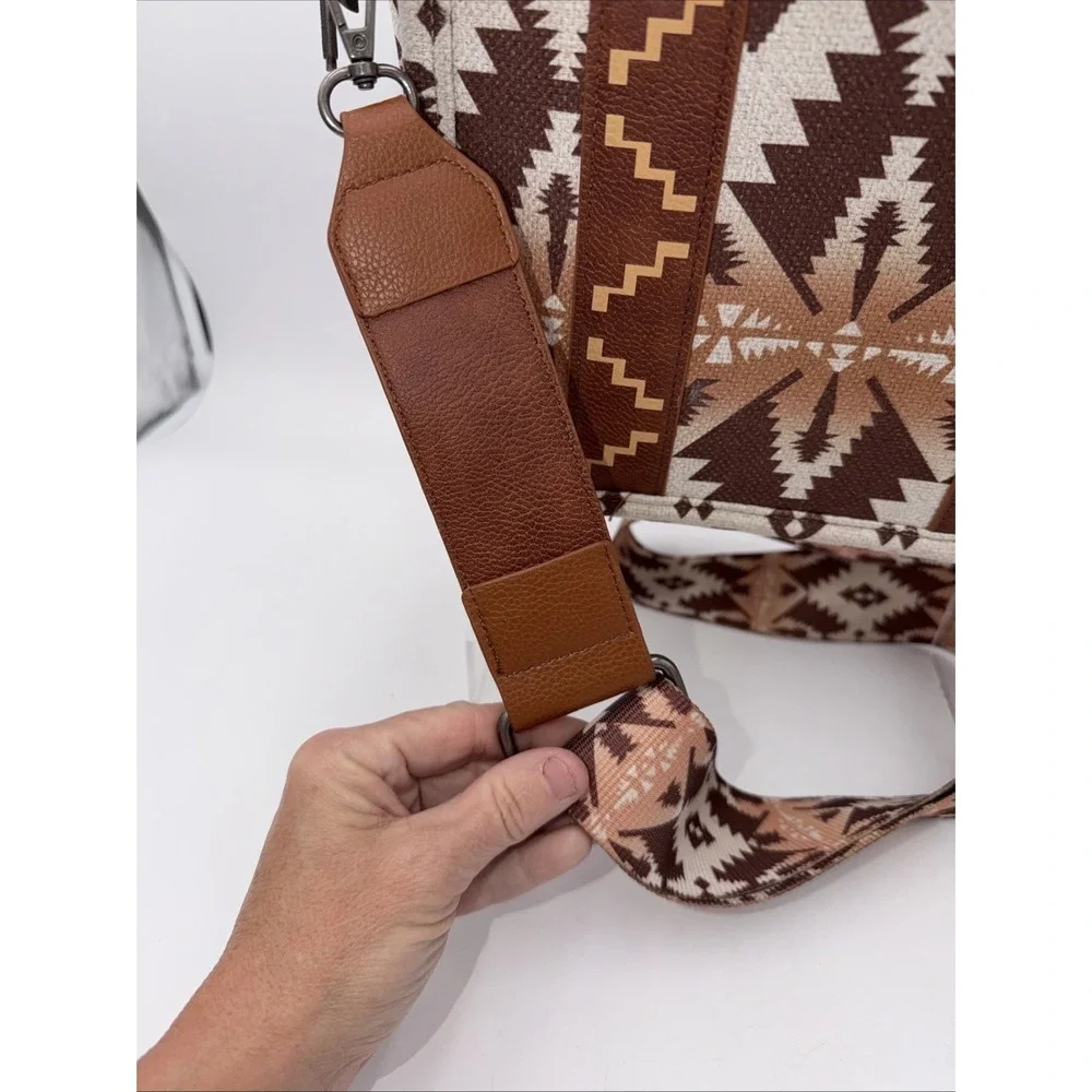 Wrangler Western Aztec Pattern Tote Bag Brown Beige Top Handle & Strap Women - Picture 8 of 16